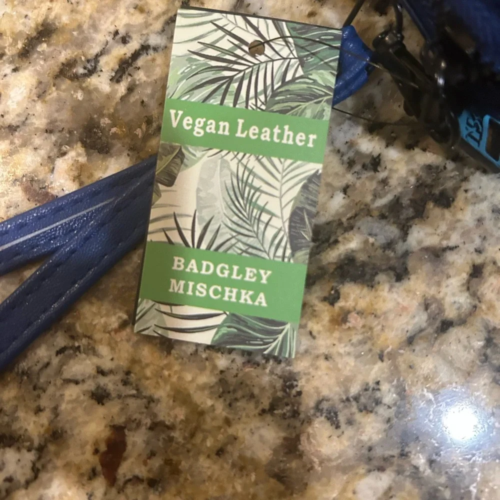 Badgley Mischka Long Wallet Electric Blue Organizer Zip Around 8x4 Brand New - Picture 4 of 11